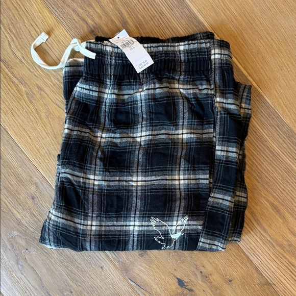 American Eagle Outfitters Black and White Lounge Pants - Picture 4 of 4